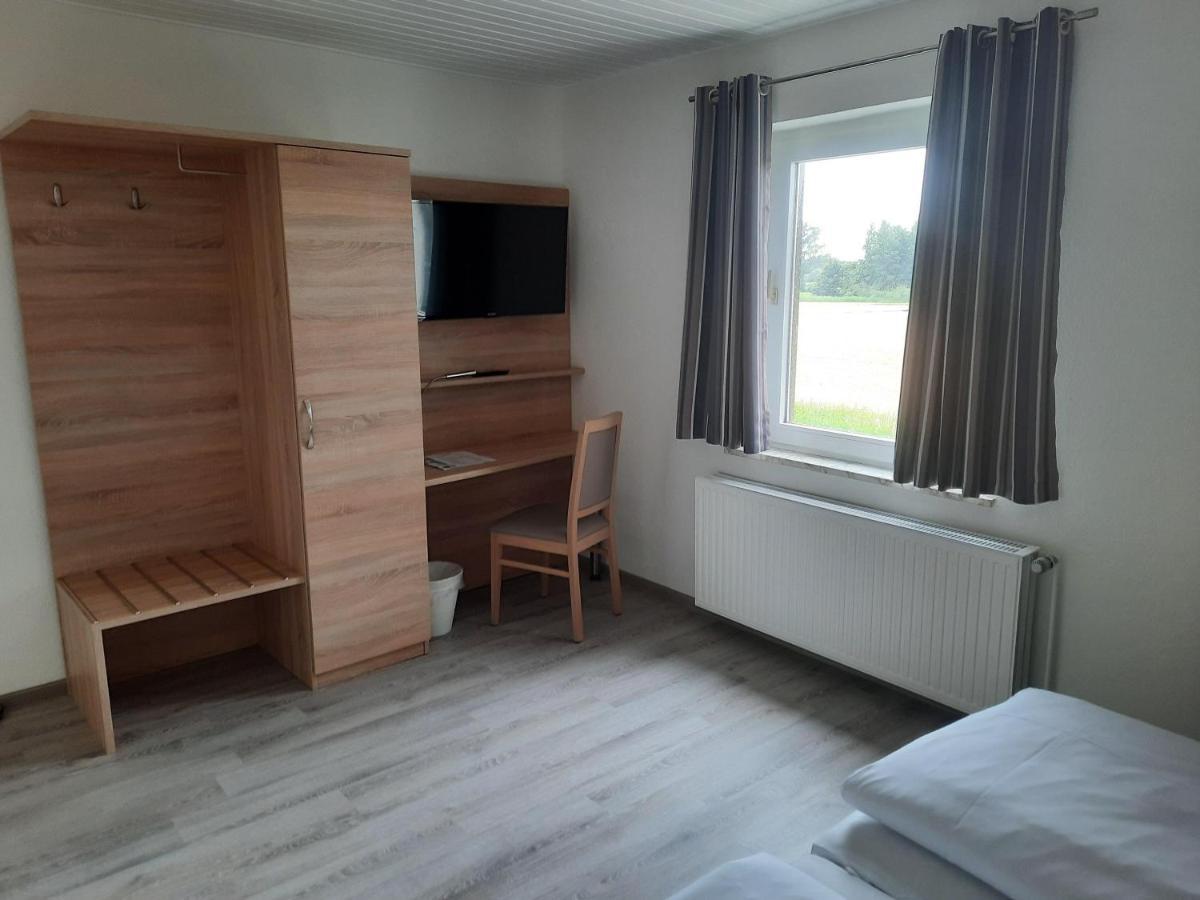 Eicklingen Hotel Zur Erholung & Restaurant Amme'S Landhaus מראה חיצוני תמונה