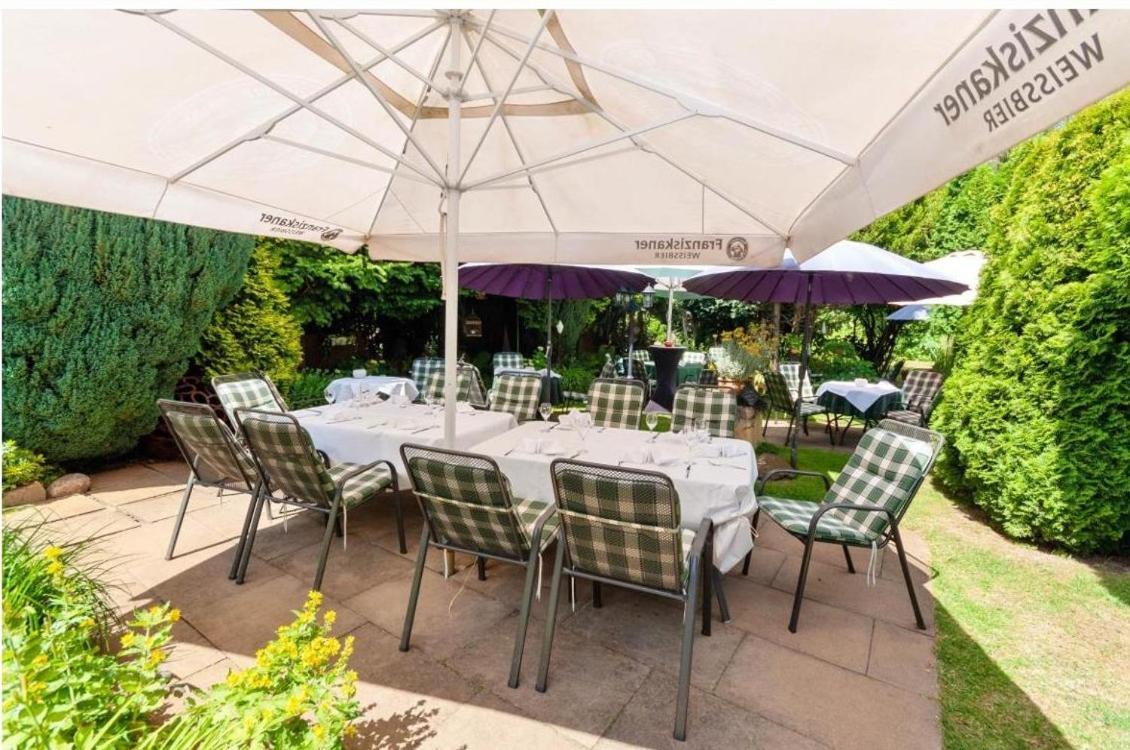 Eicklingen Hotel Zur Erholung & Restaurant Amme'S Landhaus מראה חיצוני תמונה