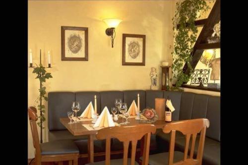 Eicklingen Hotel Zur Erholung & Restaurant Amme'S Landhaus מראה חיצוני תמונה