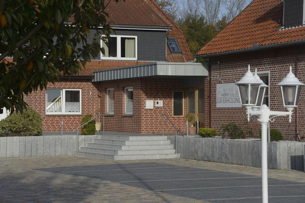 Eicklingen Hotel Zur Erholung & Restaurant Amme'S Landhaus מראה חיצוני תמונה